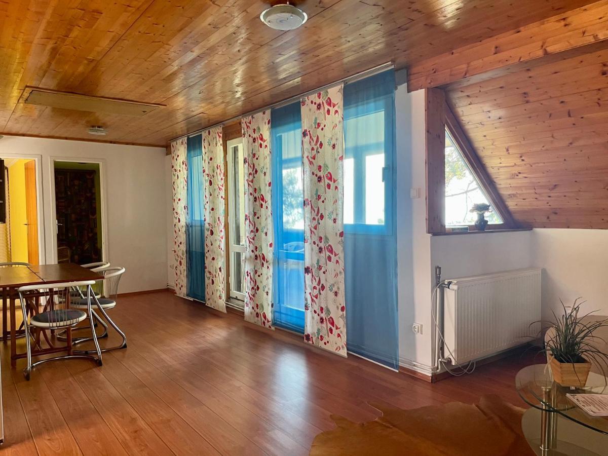 Casa Di Bianca - Koezvetlen Vizparti Nyaralo Daire Siofok Dış mekan fotoğraf