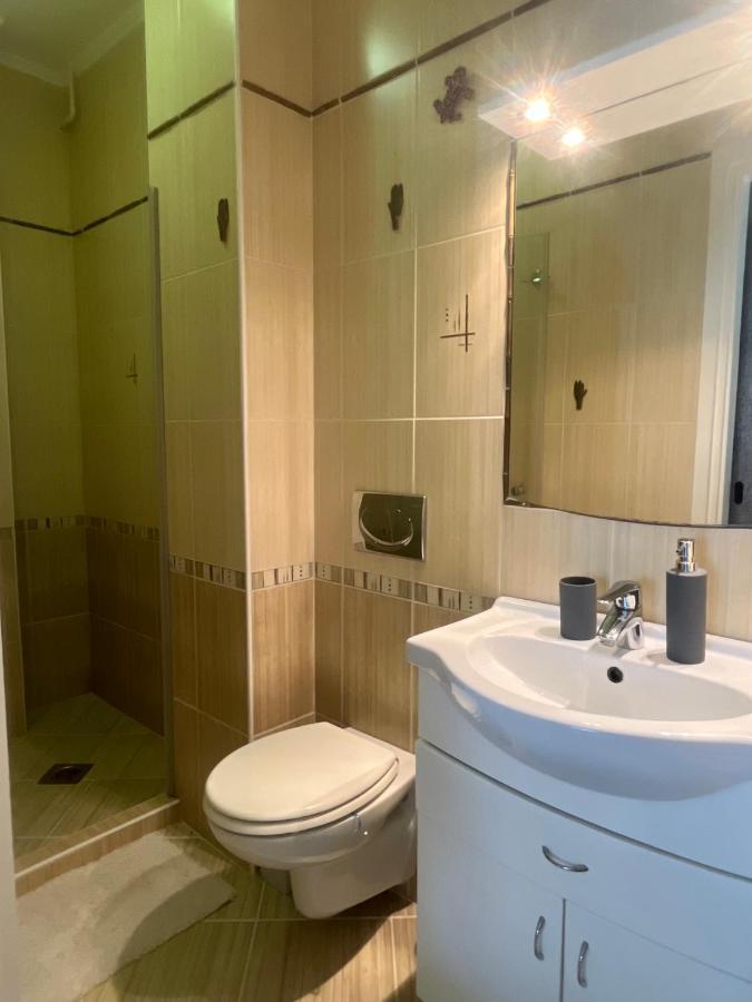Casa Di Bianca - Koezvetlen Vizparti Nyaralo Daire Siofok Dış mekan fotoğraf